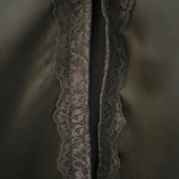 House of Harlow 1960 Black Lace maxi Satin skirt size medium - Picture 12 of 14